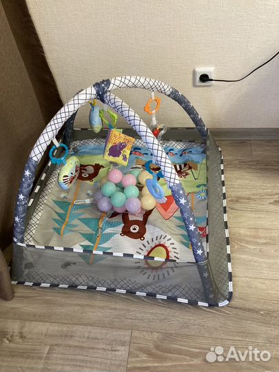 Развивающий коврик с дугами