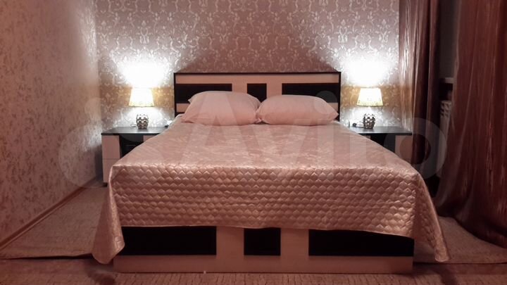 2-к. квартира, 58 м², 1/3 эт.