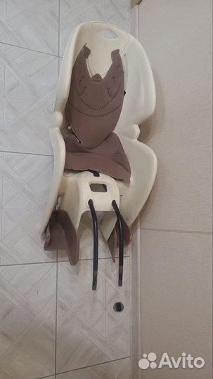 Детское кресло на велосипед