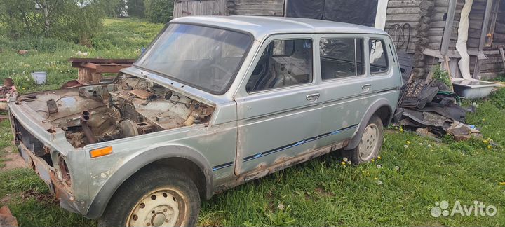 Капот на ваз 2121