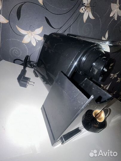 Кофе машина капсульная KaringBee