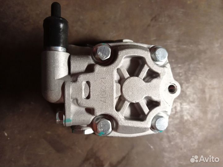 Насос гур для audi а4б8