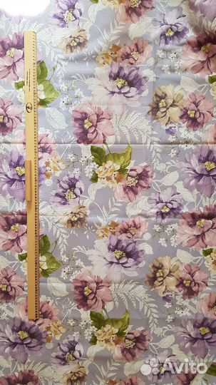 Отрез ткани для штор с цветами. 1,52,7 м Испания