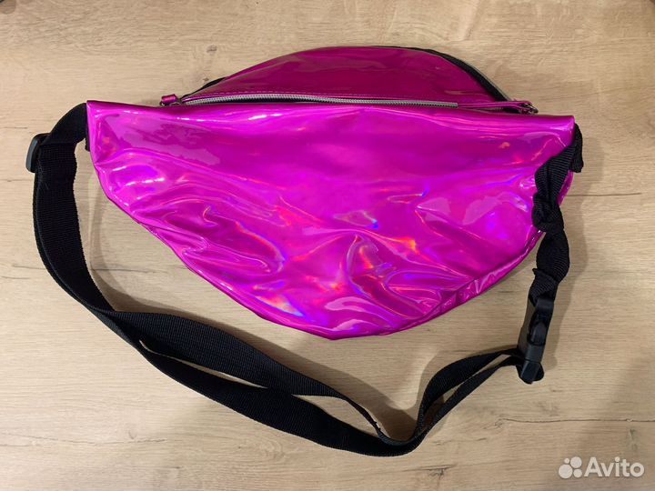 Поясная сумка