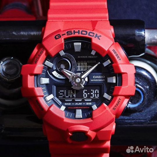 Новое casio G-shock GA-700-4A