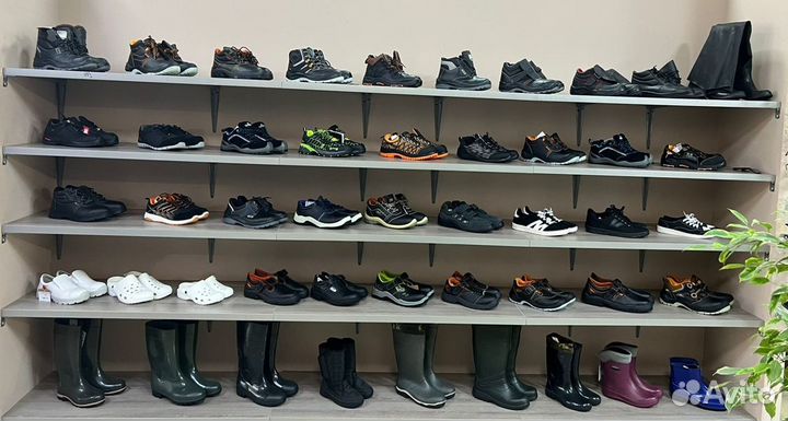 Спецодежда и Униформа в наличии в Сочи