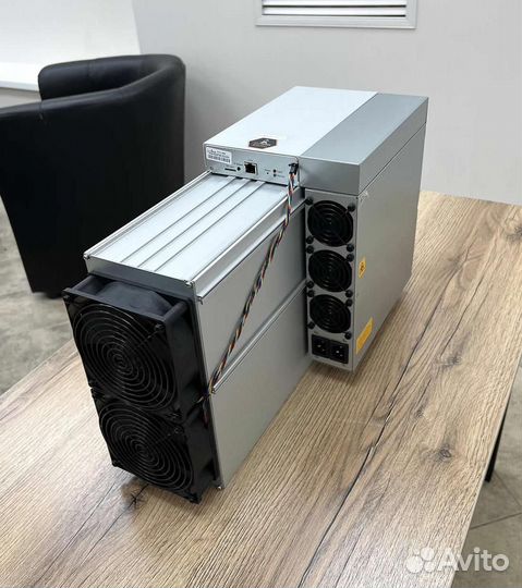 Асик AntMiner E9 PRO 3680Mh