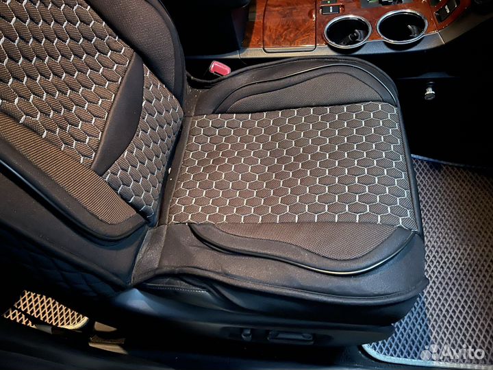 Чехлы на тойота хайлендер 10-13год