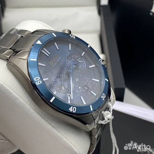 Наручные часы Hugo Boss HB1513863 с хронографом