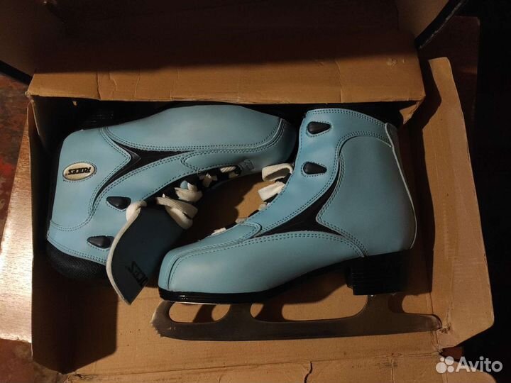 Коньки(женские)