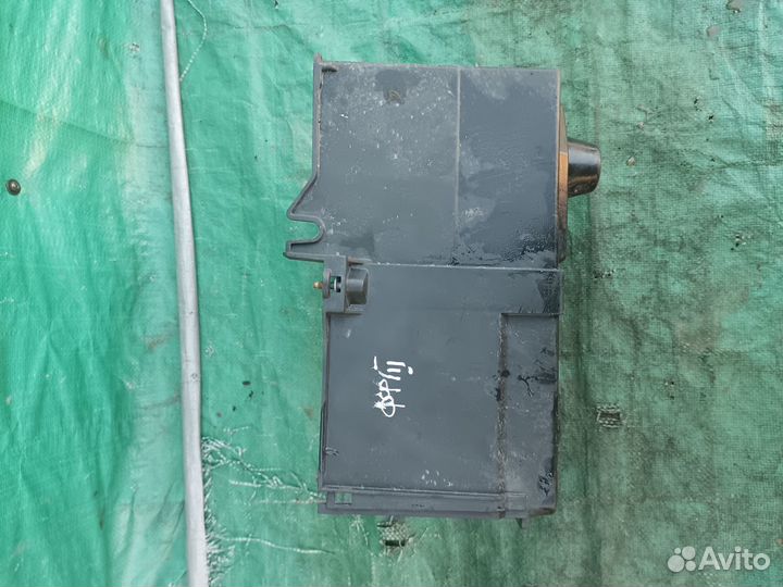 Кожух аккумулятора для Ford Focus III 2011-2019