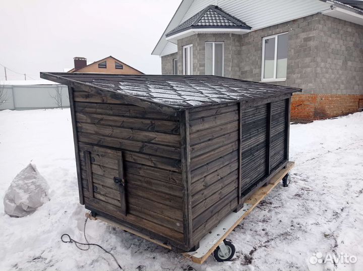 Вольер. Будка