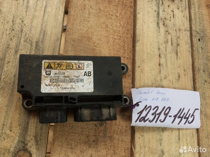 Блок управления AIR BAG на Chevrolet Cruze