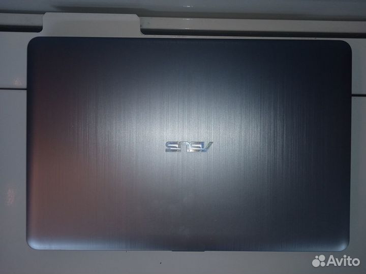 Ноутбук asus X541S