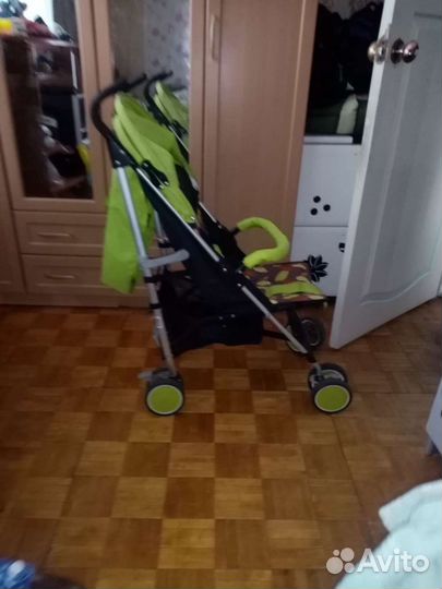 Прогулочная коляска трость babyton