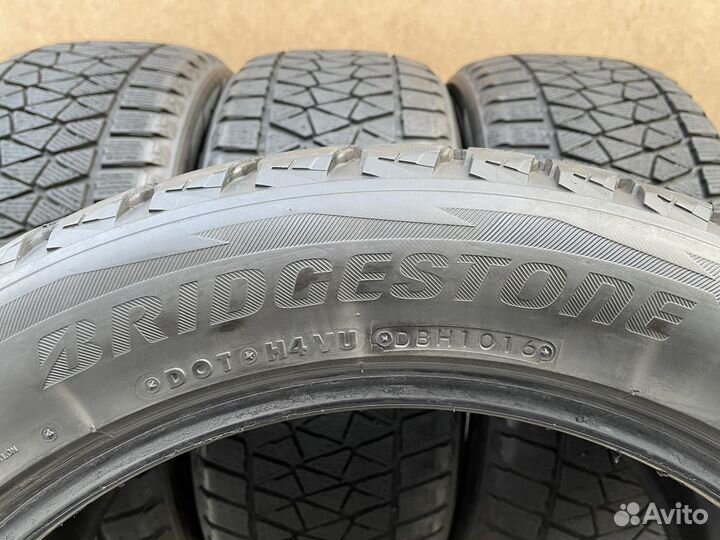Bridgestone Blizzak DM-V2 255/50 R19