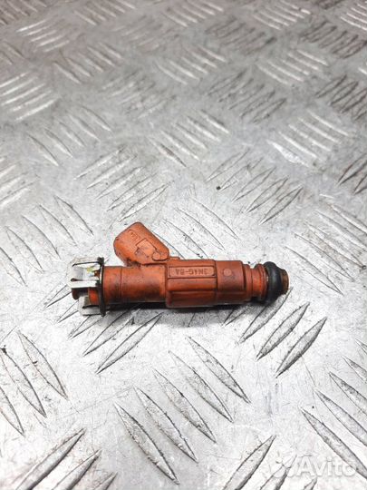 Форсунка Ford C-Max минивен 1.8 qqdb 2009