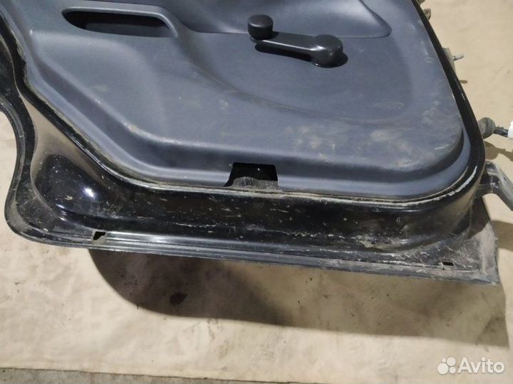 Дверь задняя левая Nissan Almera N16