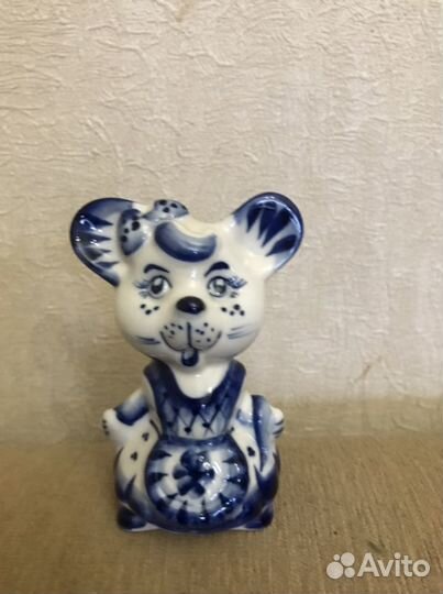 Фигурки гжель