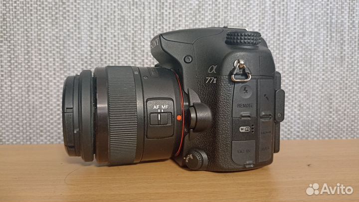 Sony A77 M2 (A77 ii) + 18-55mm