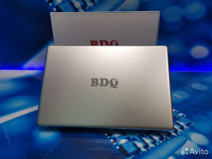 Компактный Новый ноутбук на SSD256gb/FHD/4gbRAM