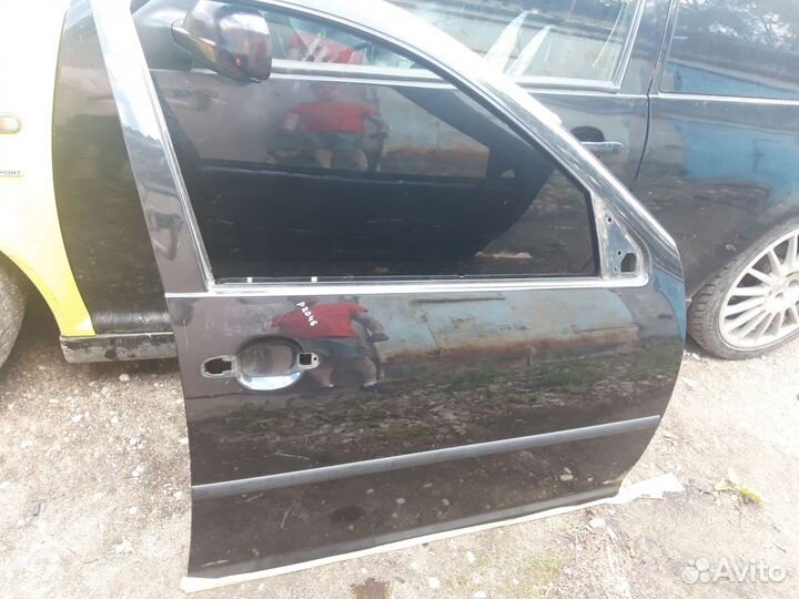 Дверь передняя правая volkswagen golf