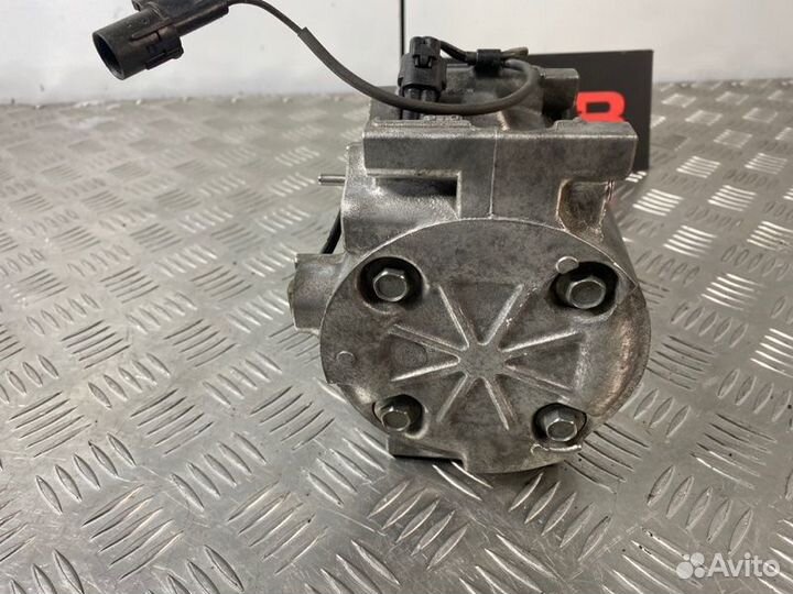 Компрессор кондиционера Mitsubishi Lancer IX