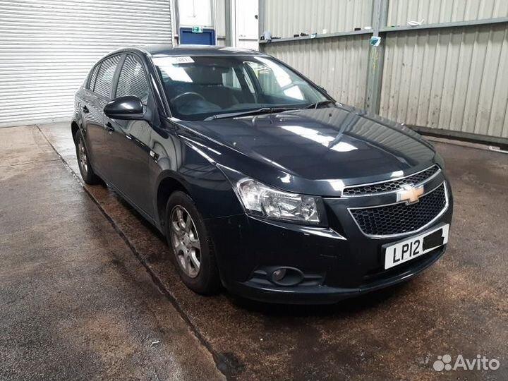 Вентилятор радиатора chevrolet cruze J300 2012