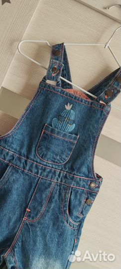 Джинсовый комбинезон для девочки