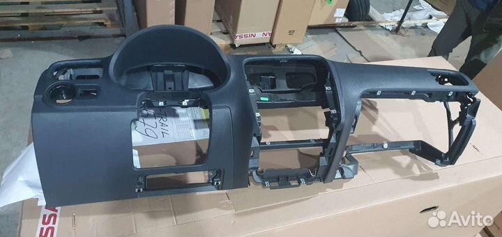 Панель приборов, торпеда, polо