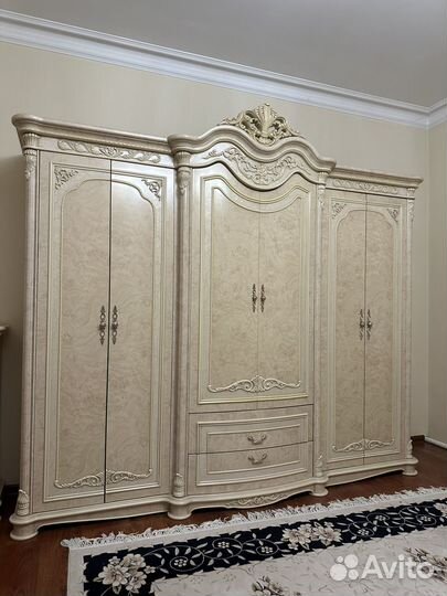 Спальный гарнитур спальня