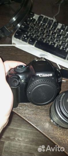 Продам Canon eos 1100d