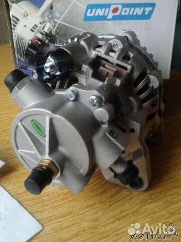 Генератор Форд Транзит 2.5D 98 с вакуум. насосом