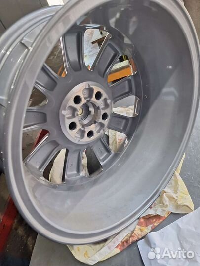 Литые диски r17 Ford Galaxy S Max 2006