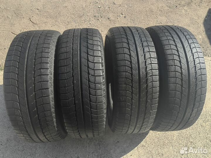 Michelin Latitude X-Ice XI2 235/55 R18 100T