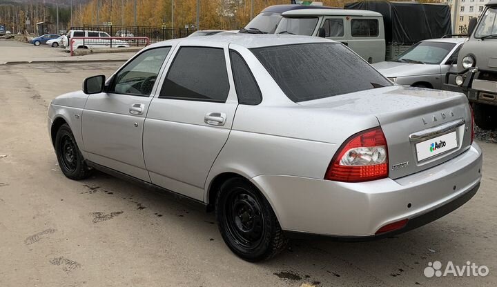 LADA Priora 1.6 МТ, 2011, 150 000 км