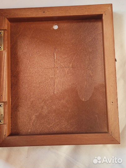 Киот для иконы, картины, киот - книжка с резьбой