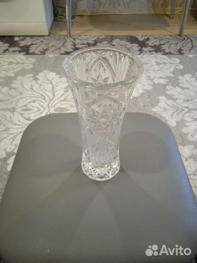 Хрустальная ваза