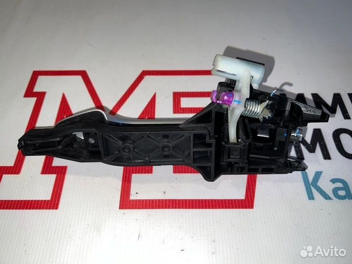 Ручка двери внешняя задняя Kia Rio 4 FB G4FG 2018