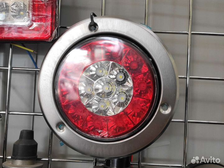 Задний фонарь на прицеп LED