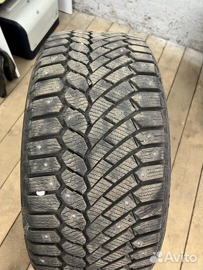 Gislaved Nord Frost 200 245/50 R18