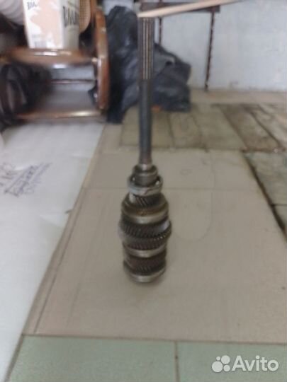 Вал вторичный кпп волга