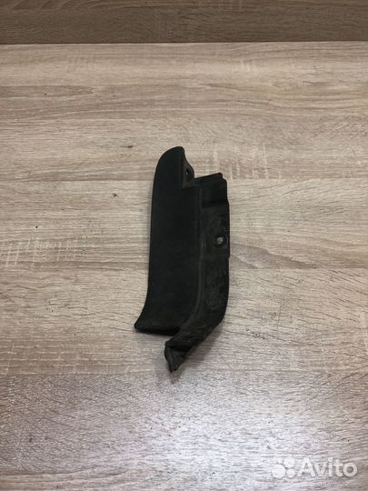 Брызговик задний левый Audi A4 B6