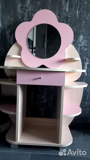 Трюмо трельяж с зеркалом бу детский