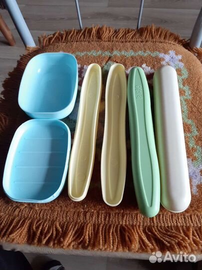 Набор : мыльница футляры для щёток