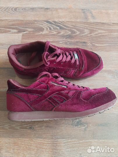 Кроссовки женские 38 размер