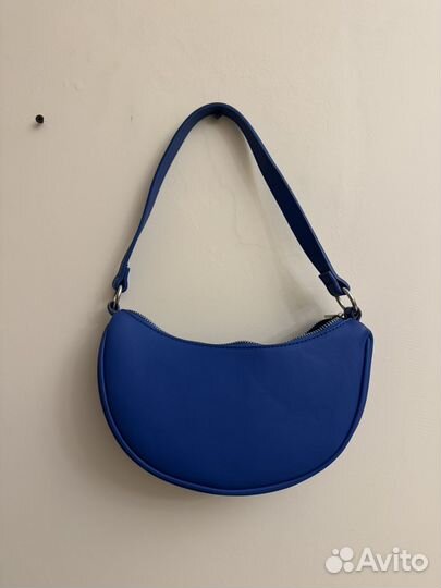 Синяя сумка pull&bear