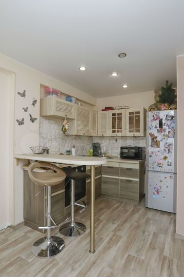 2-к. квартира, 42 м², 2/6 эт.