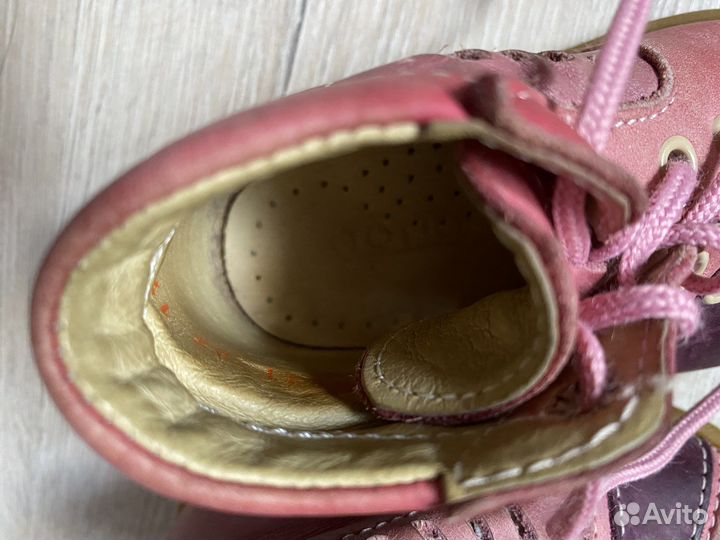 Сандалии для девочки