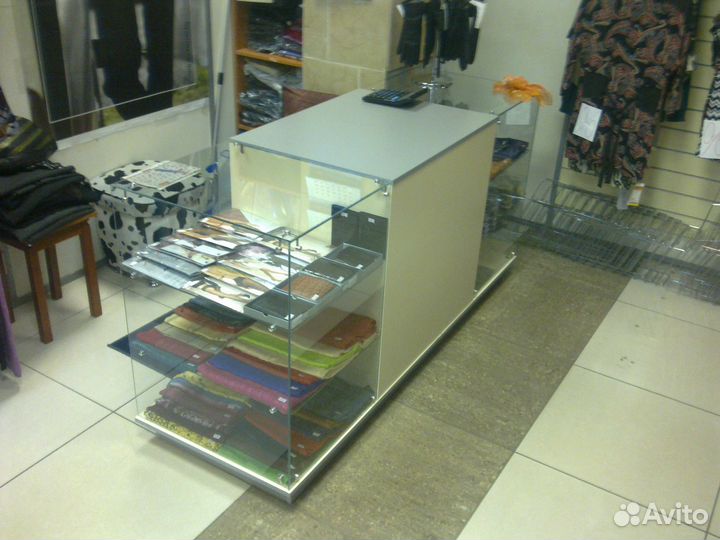 Кассовый прилавок